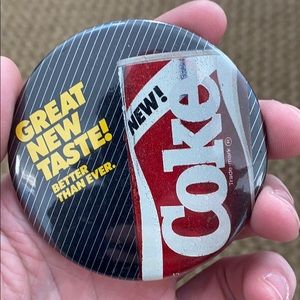 1985 New Coke Buttons